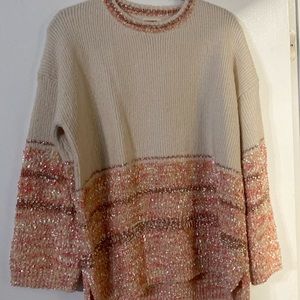 Ladies sweater size M/L, NWOT